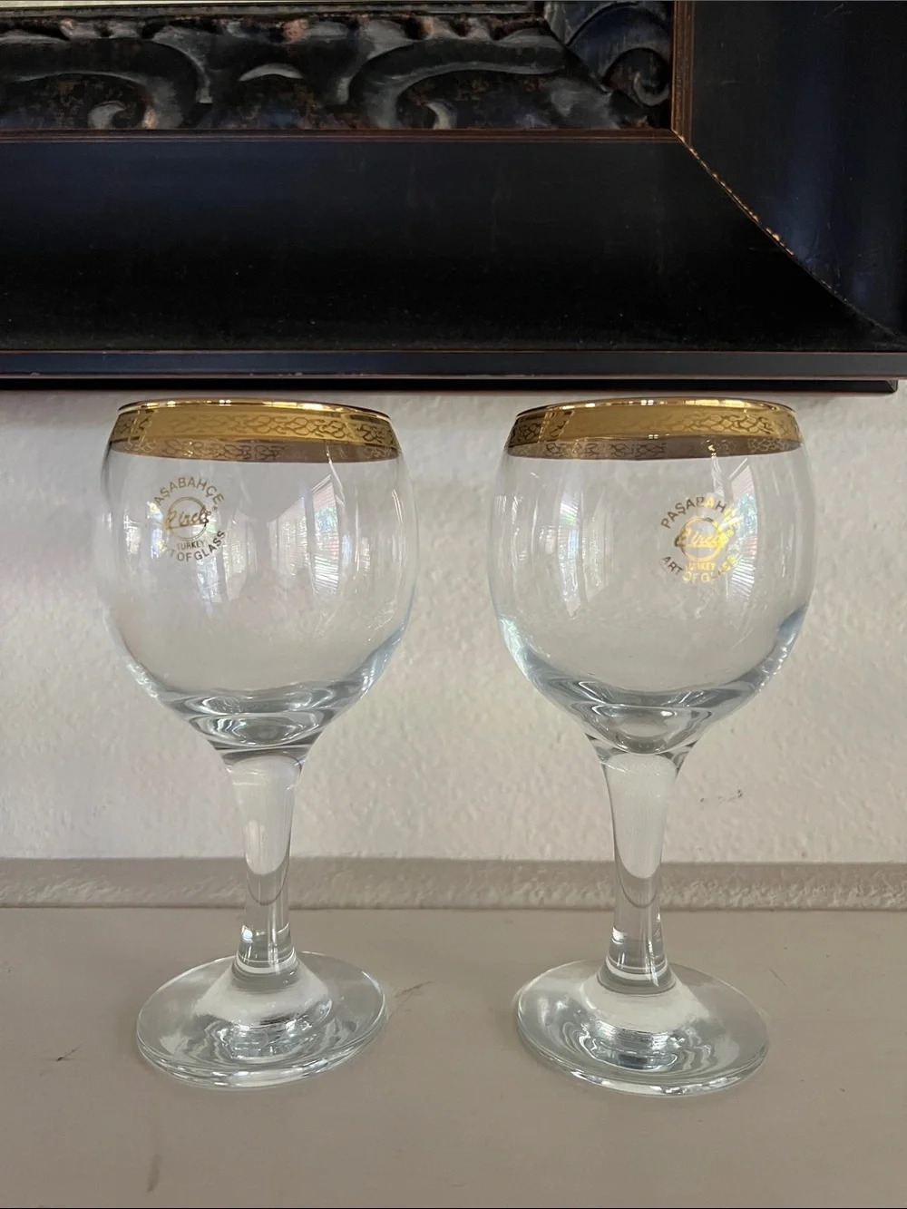 Pasabache Circleware Crystal Wine Glasses with Gold Rim set of 2